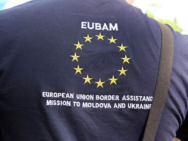 moldova customs consultants